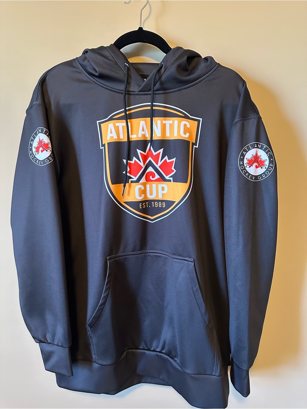 Atlantic hockey group Atlantic cup hoodie adult med